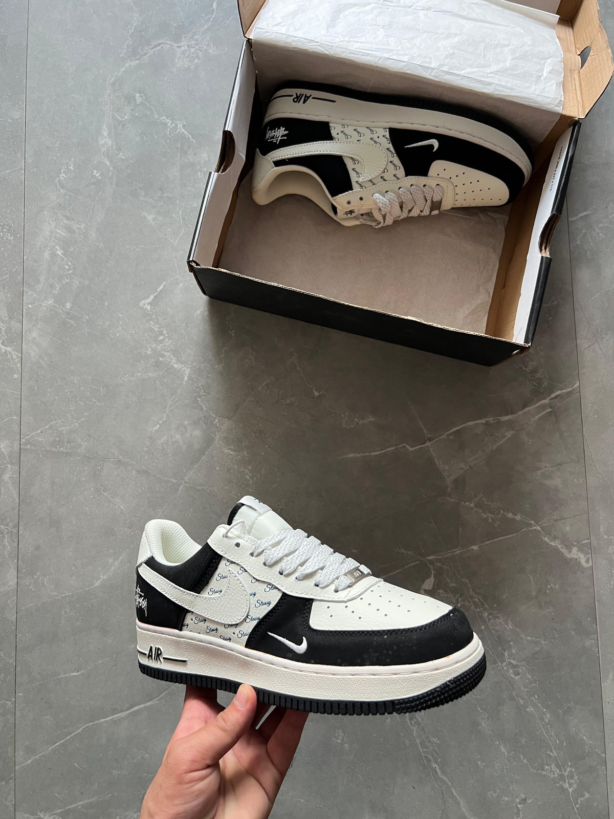 NIKE AIRFORCE ONE ORIGINALS