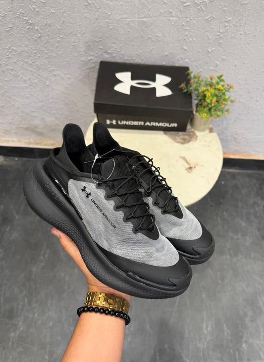 UNDER ARMOUR ECHO SLIPSPEED 4 COLOURS
