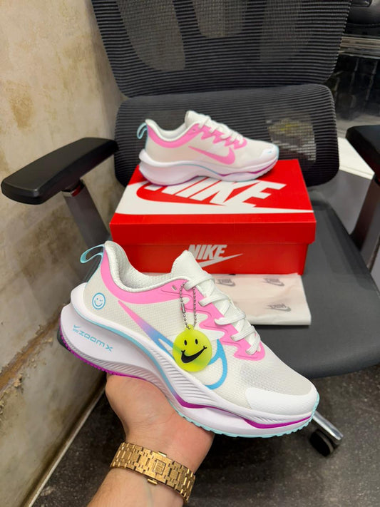 NIKE ZOOM X SMILEY
