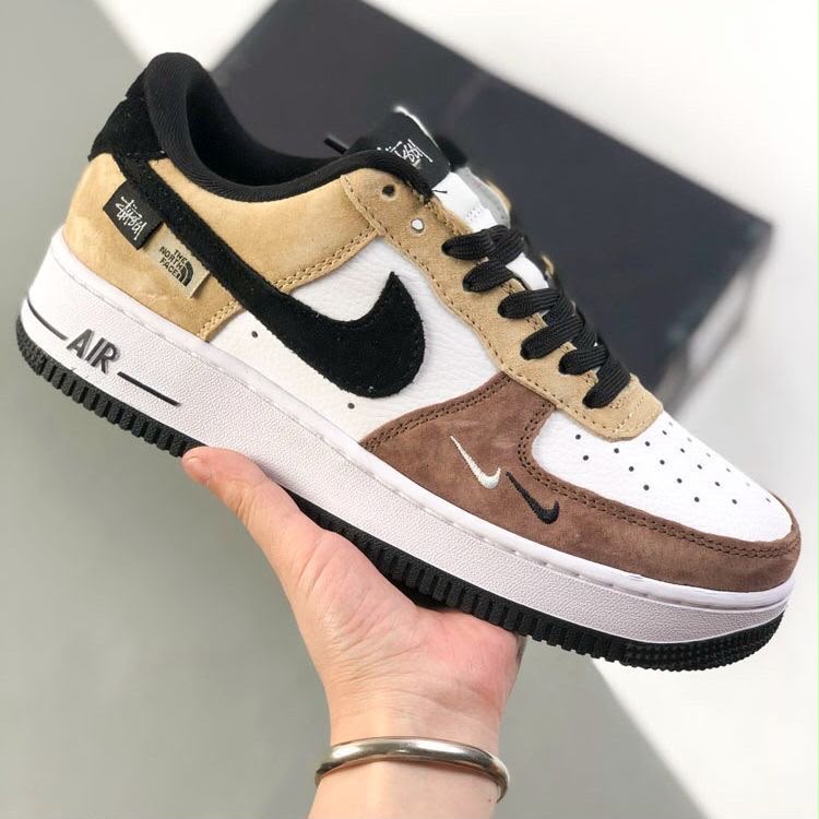 NIKE AIRFORCE ONE THE NORTH FACE