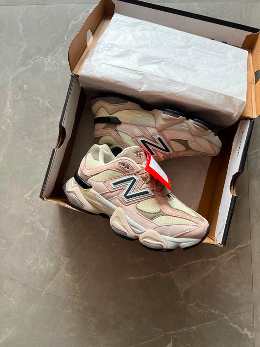 NEW BALANCE 9060