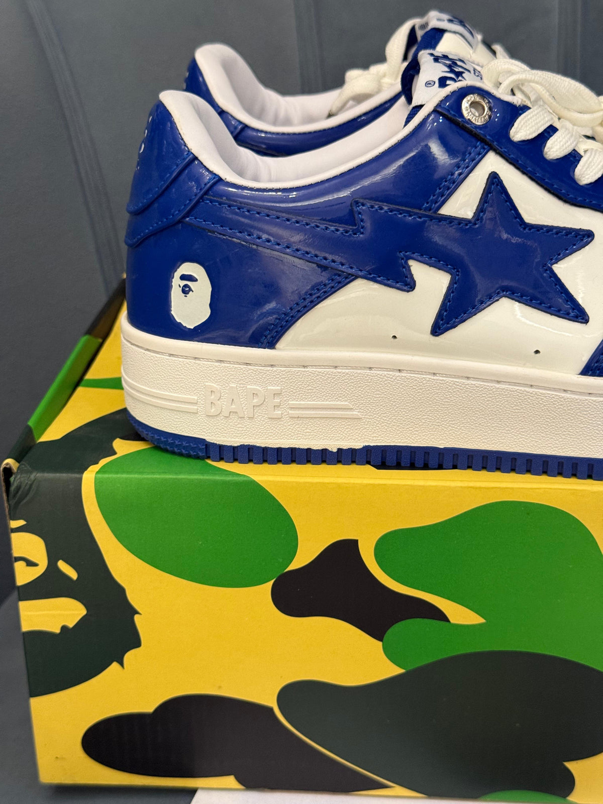 AIRFORCE 1 A BARHING APE BAPE