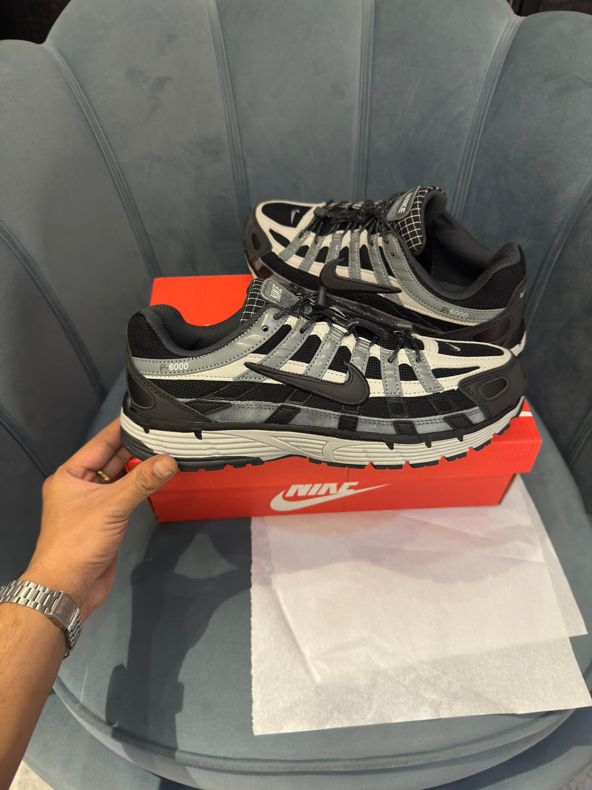 NIKE P 6000 TRAINER BLACK /GREY