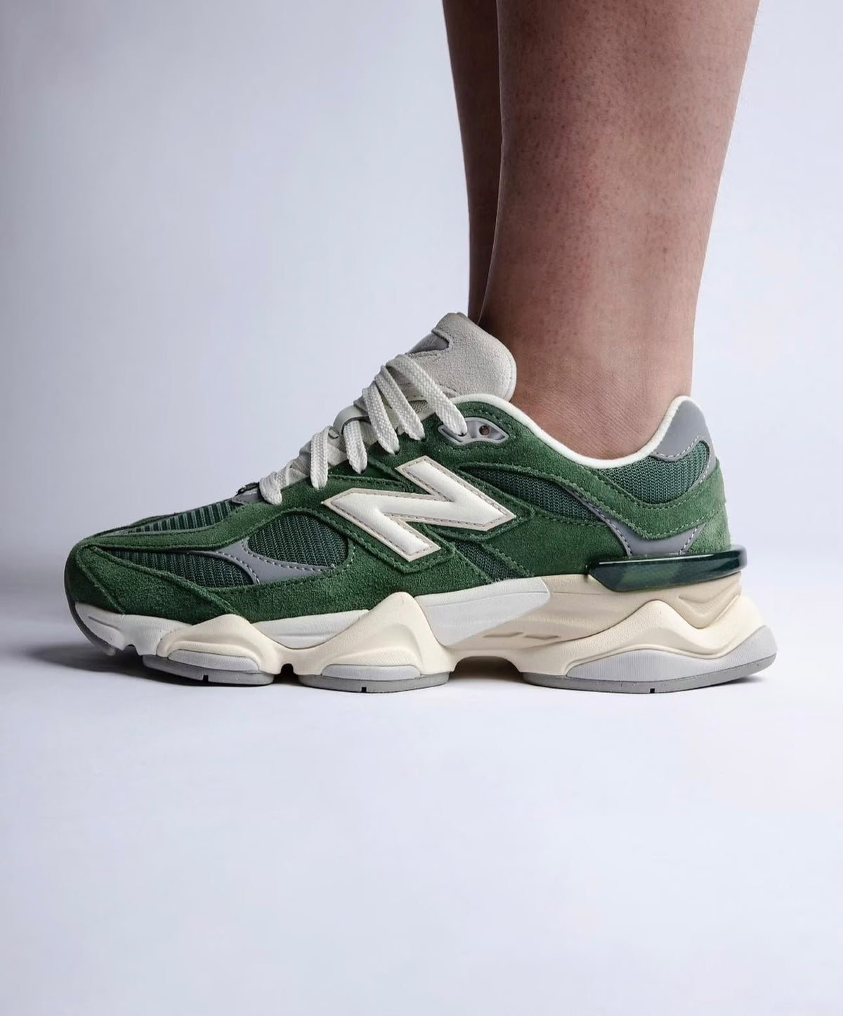 NEW BALANCE 9060 NORI GREEN