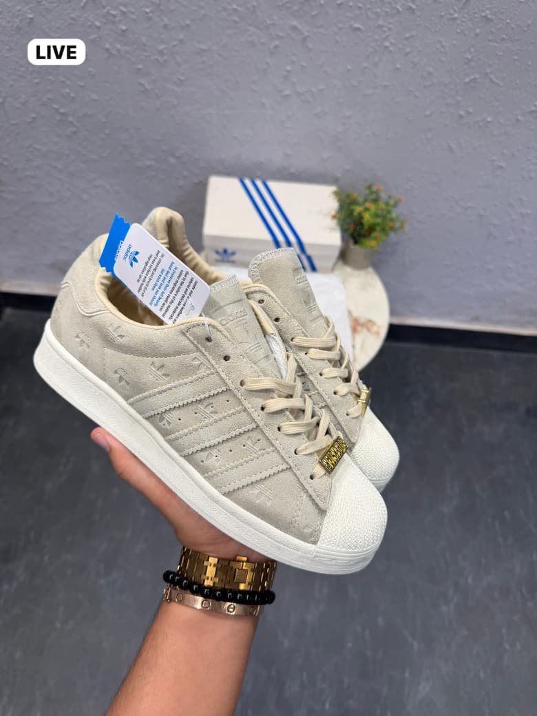 ADIDAS ORIGINALS SUPERSTAR BEIGE ENGRAVED 3 STRIPS FLOWER