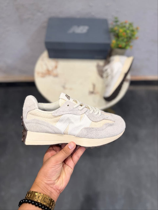 NEW BALANCE 327BEIGE LEATHER
