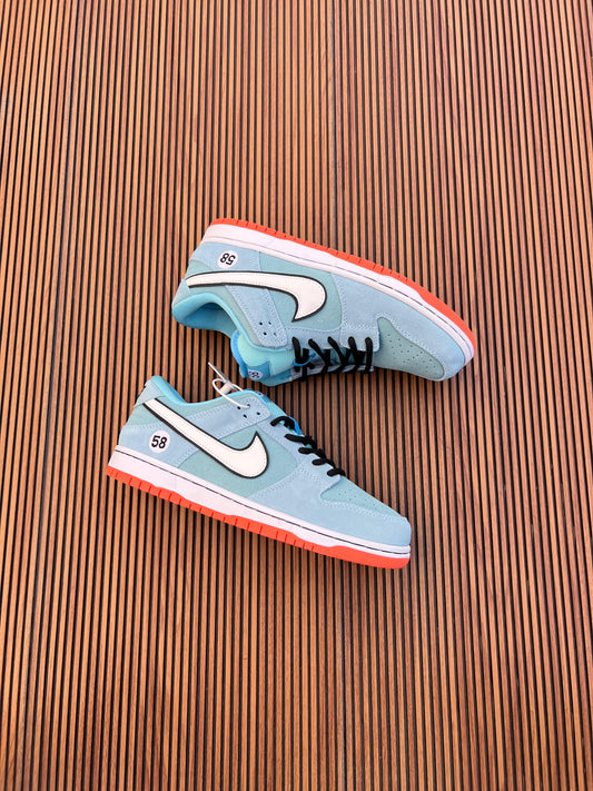 NIKE SB DUNK