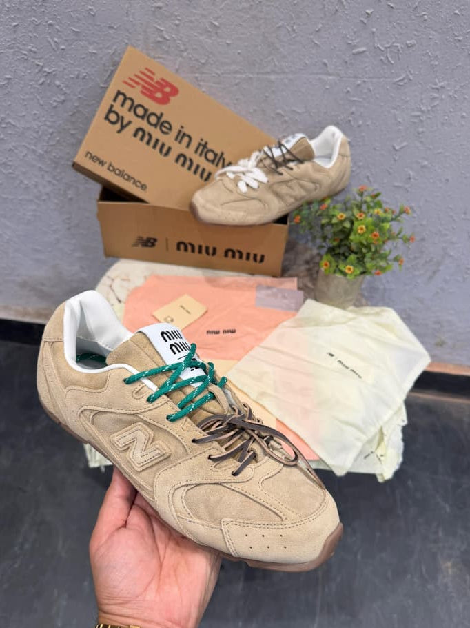 NEW BALANCE 530X MIU MIU ECRU