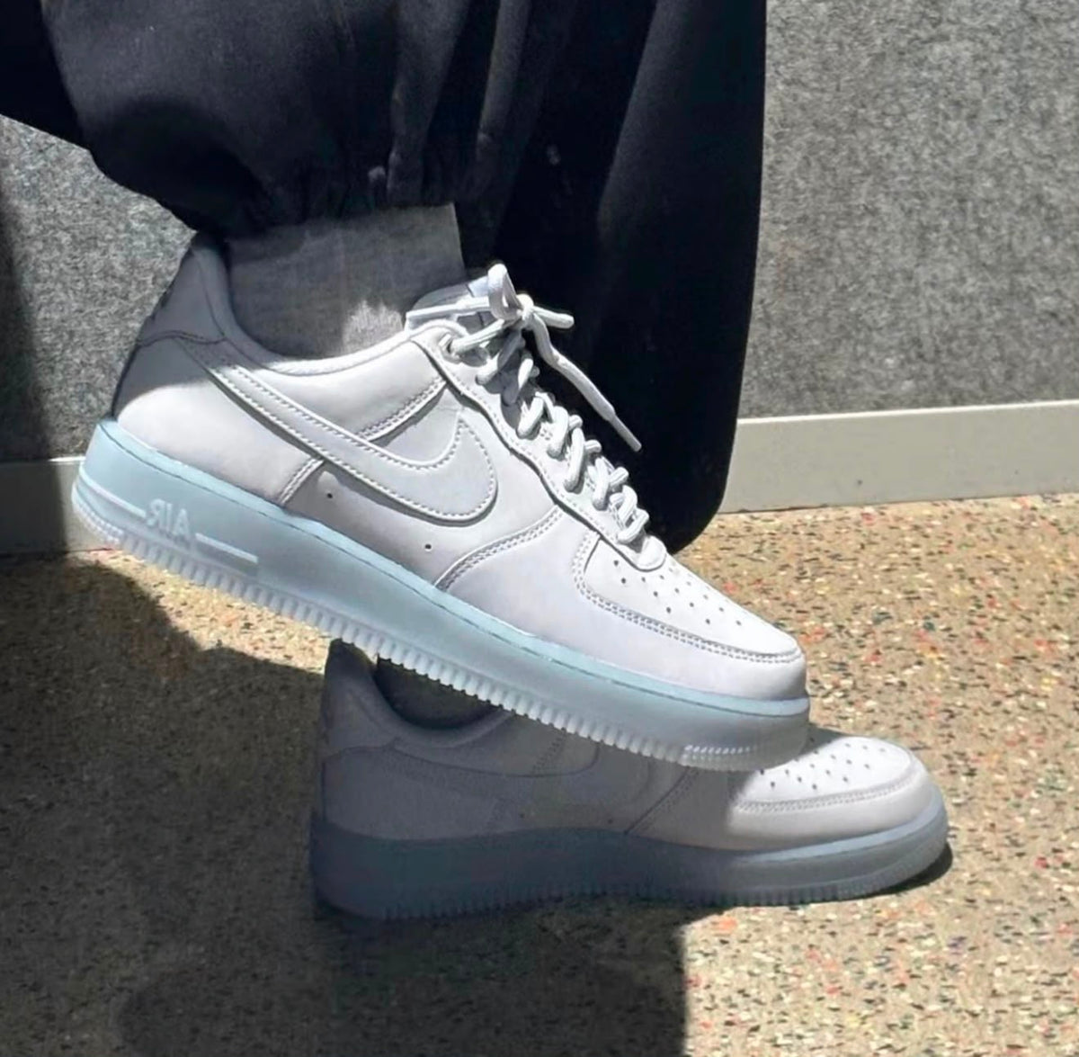 NIKE AIRFORCE ONE 07 WOLF GREY