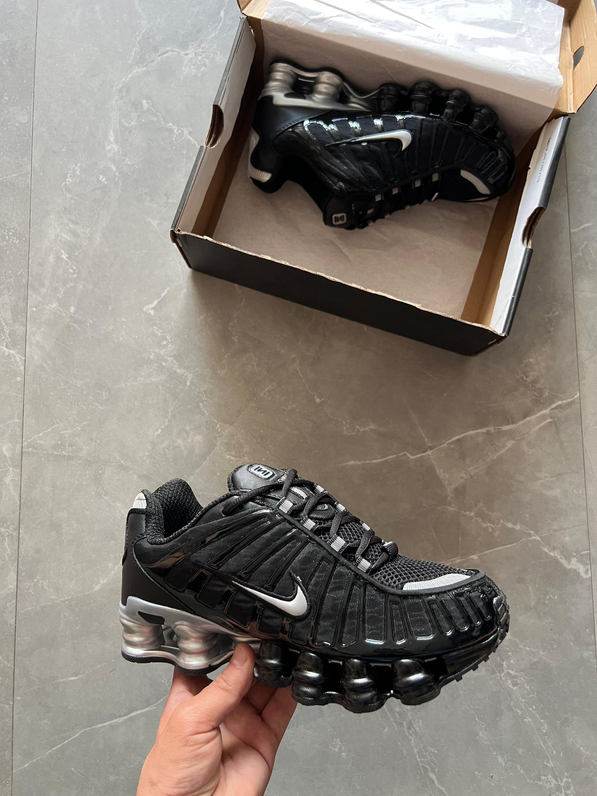 NIKE SHOX TL