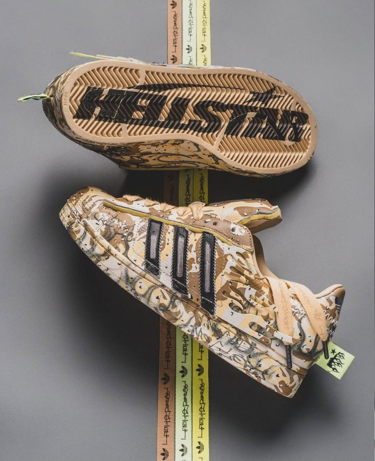 ADIDAS ORIGINALS SUPERSTAR HELLSTAR