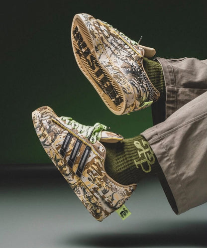 ADIDAS ORIGINALS SUPERSTAR HELLSTAR