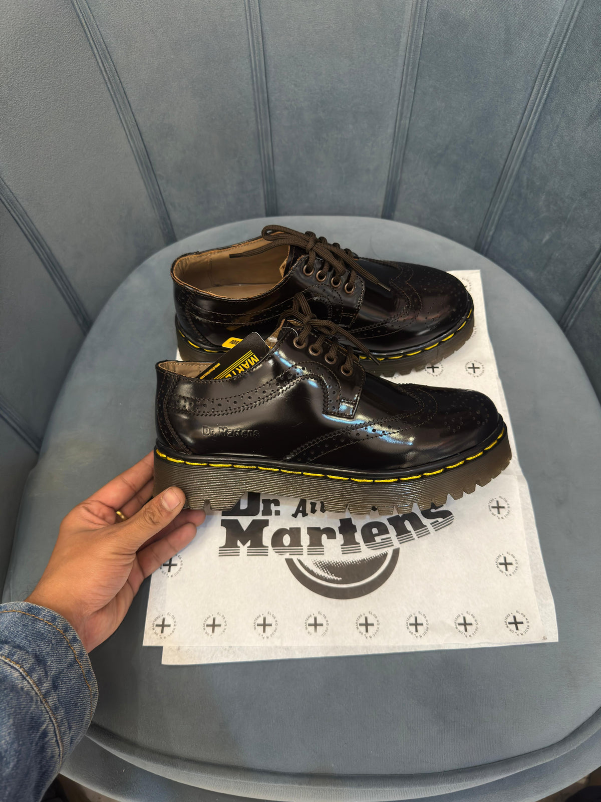 DR MARTENS SHORT BOOT