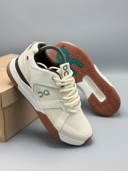 ON THE ROGER PRO ATMOS IVORY PEARL
