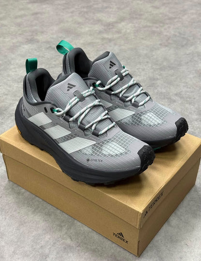ADIDAS TERREX HIKER 3 GORETEX GREY