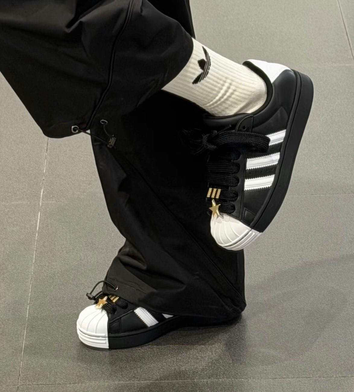 ADIDAS ORIGINALS SUPERSTAR 2ND GENERATION BLACK