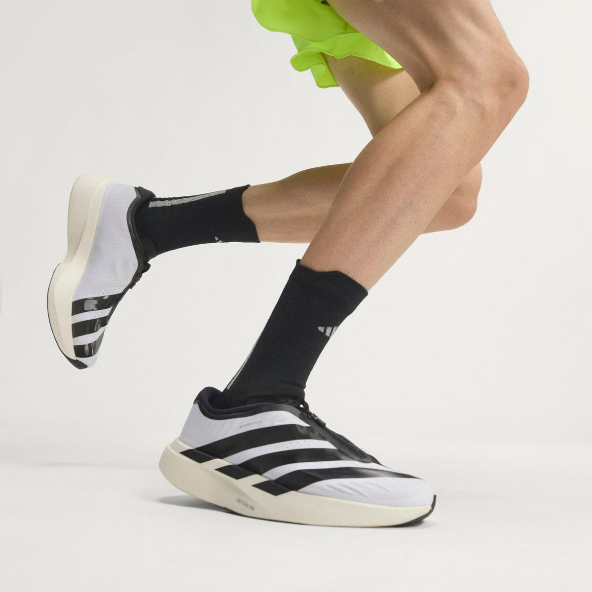 ADIDAS ADIZERO SL ZIP WHITE