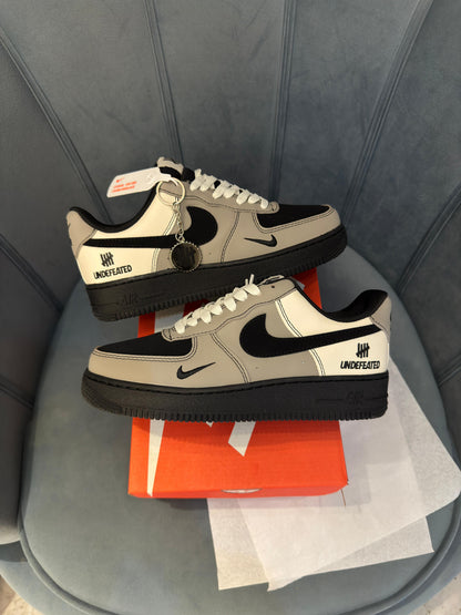 NIKE AIRFORCE CUSTOM UNDEFEATED KEY CHAIN 2025
