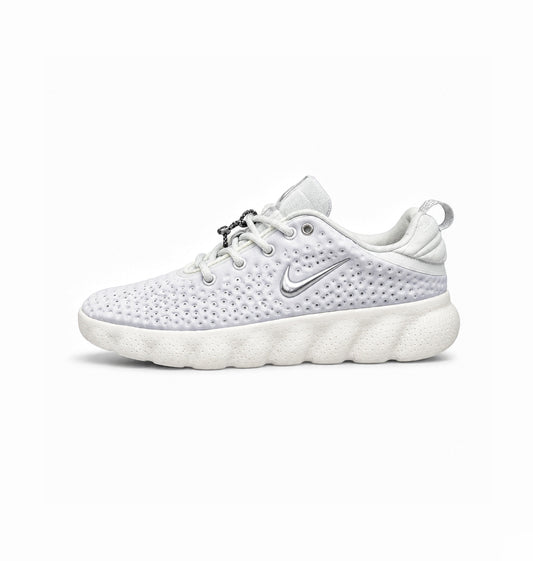 NIKE MIND 002