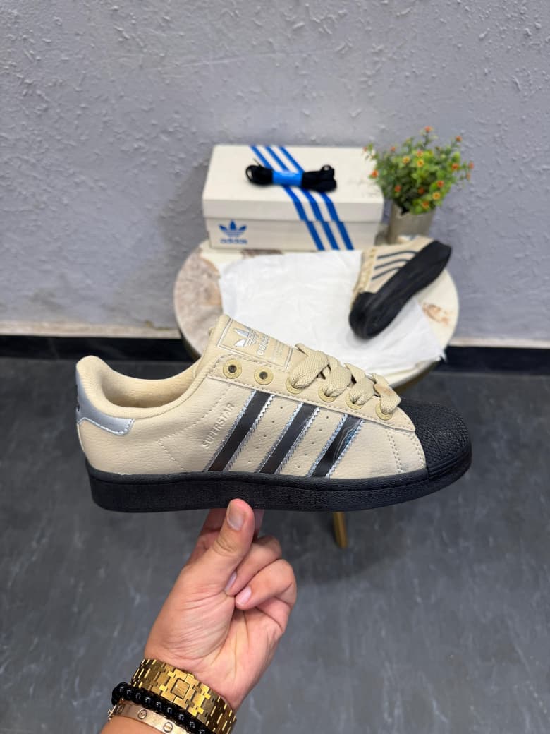 ADIDAS ORIGINALS SUPERSTAR  BEIGE BLACK SILVER