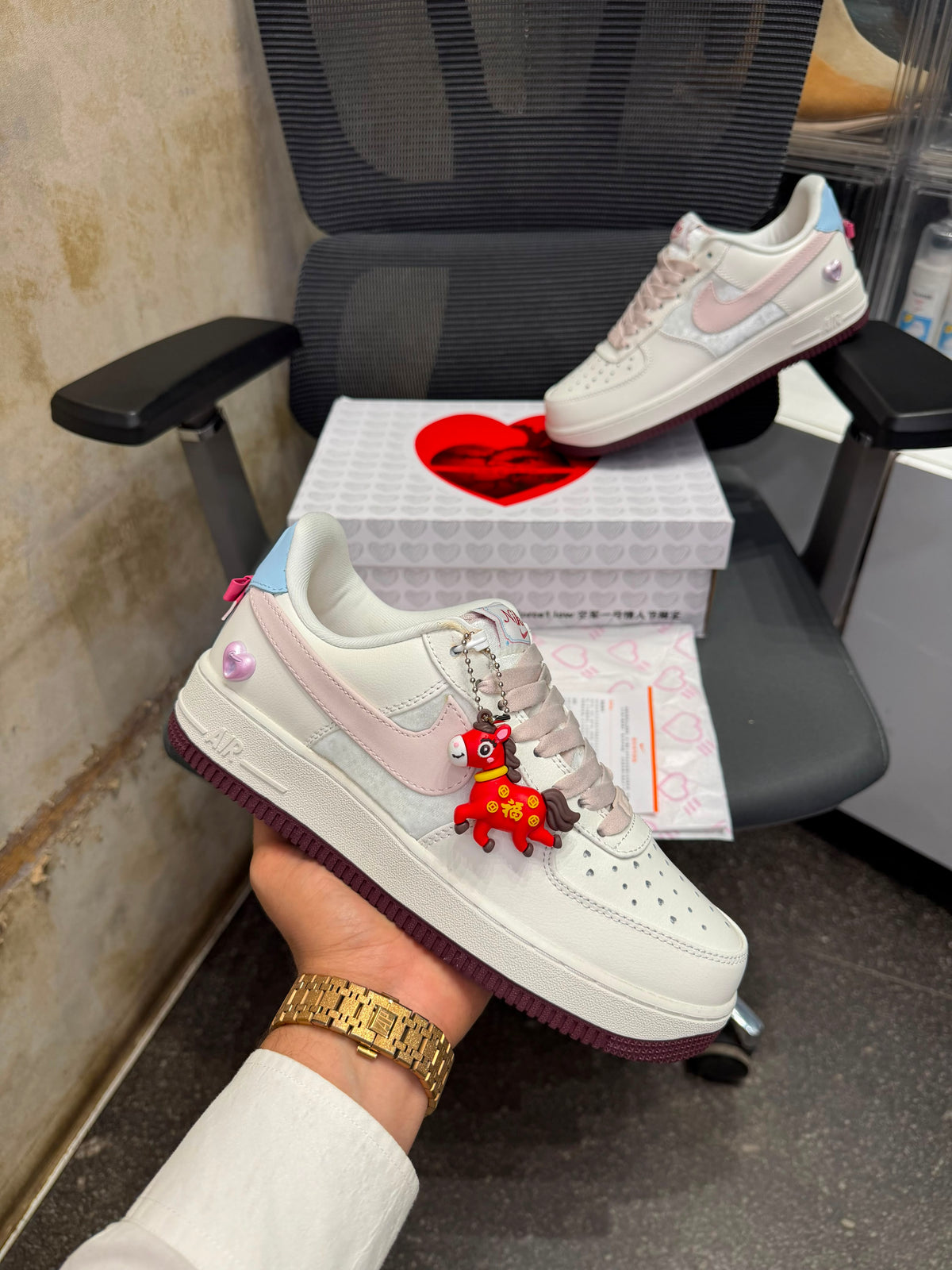 NIKE AIR FORCE 1 LOW VALENTINE DAY