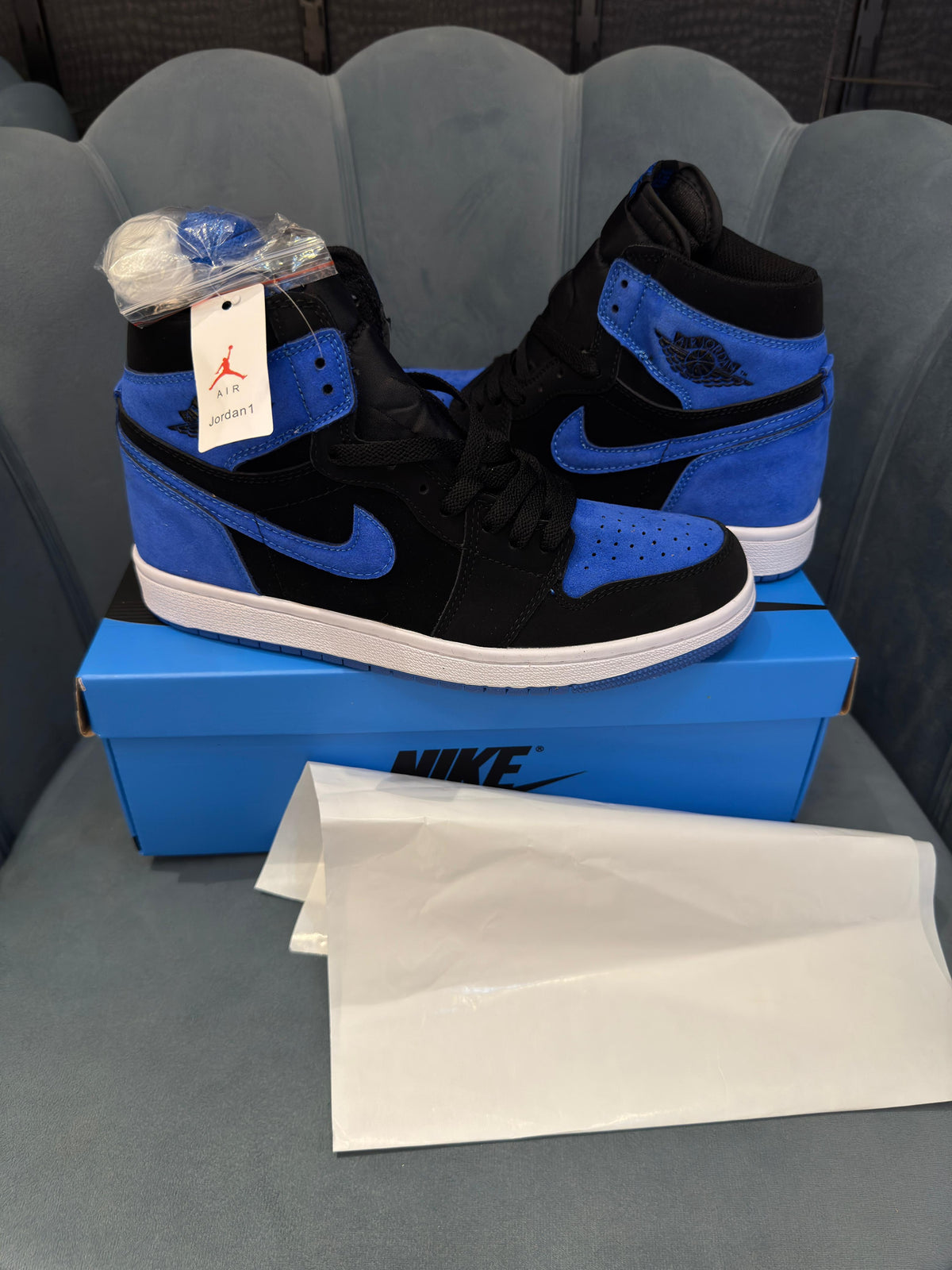 AIR JORDAN RETRO 1 HIGH ROYAL REIMAGINED