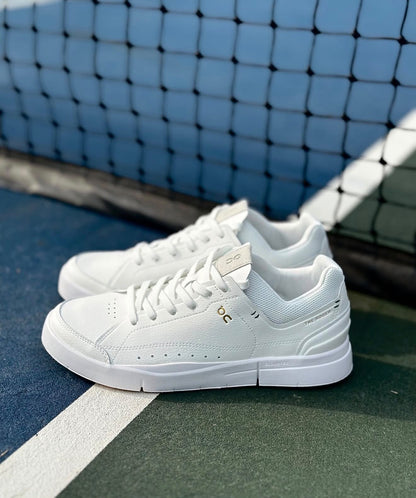 ON CLOUD RUNNING THE ROGER CENTRE COURT WHITE