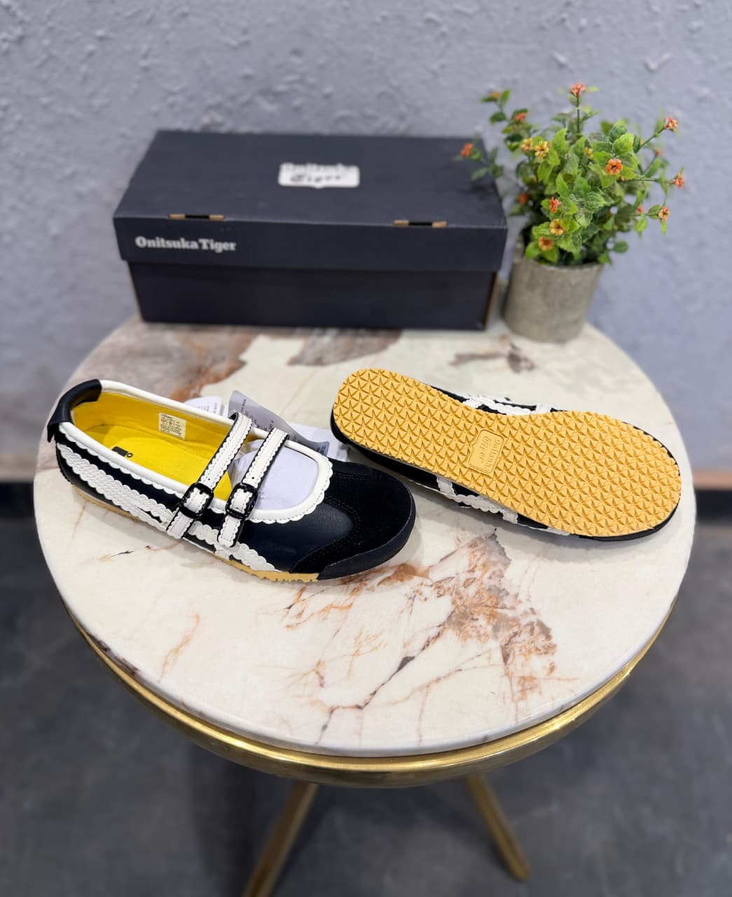 ONITSUKA TIGER MEXICO 66 MARY JANE BLACK CREAM