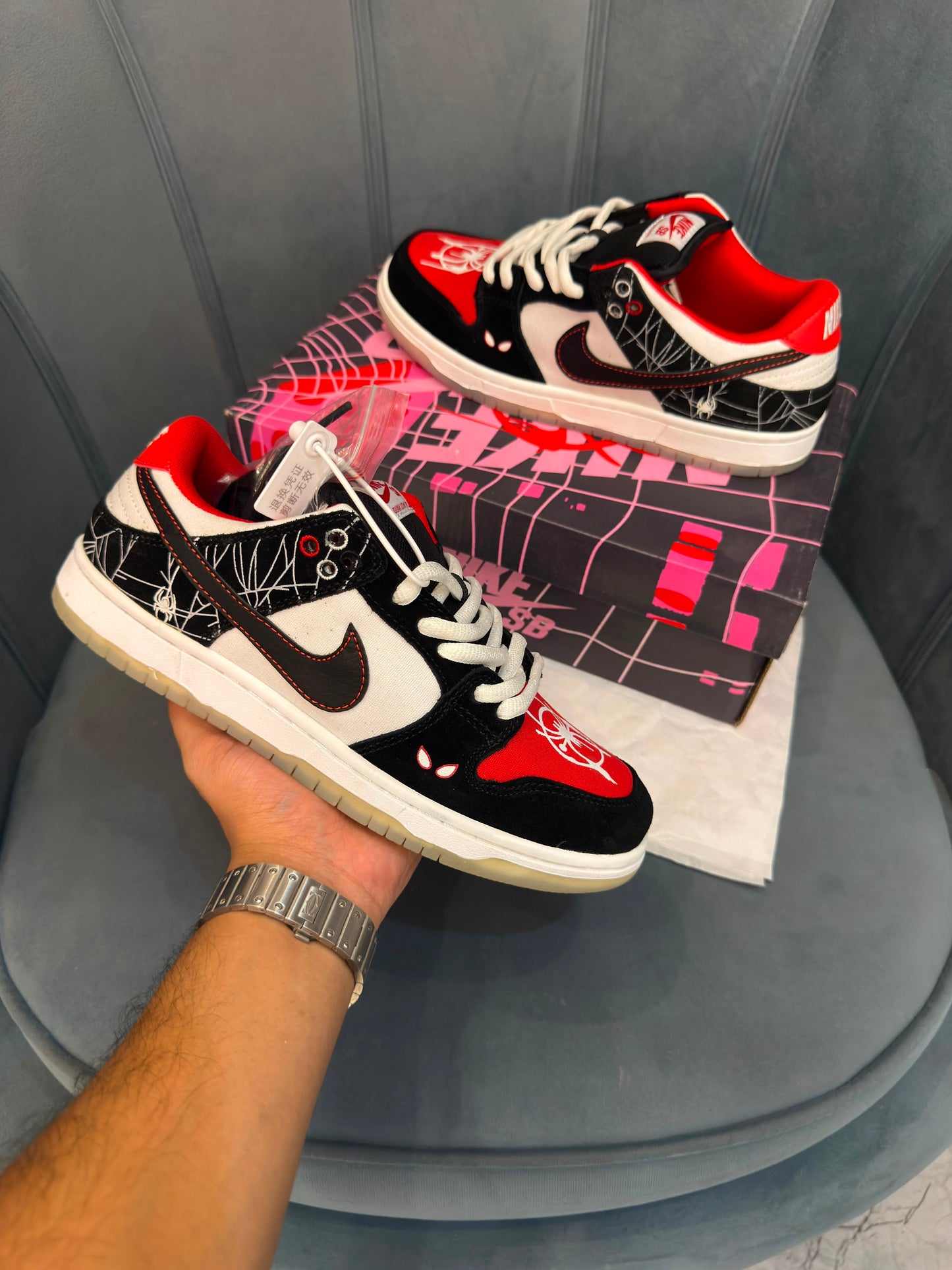 NIKE SB DUNK SPIDERMAN MILES MORALES