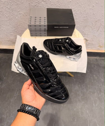 NIKE TOTAL 90  BLACK  SILVER AMSTERDAM