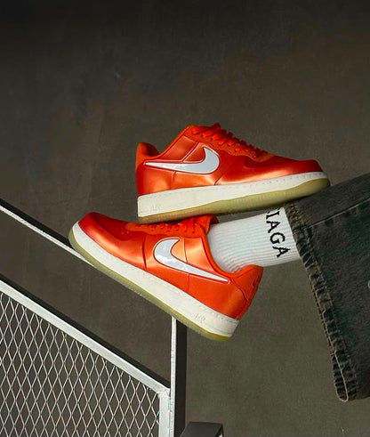 NIKE AIRFORCE ONE FOAMPOSITE METALLIC ORANGE