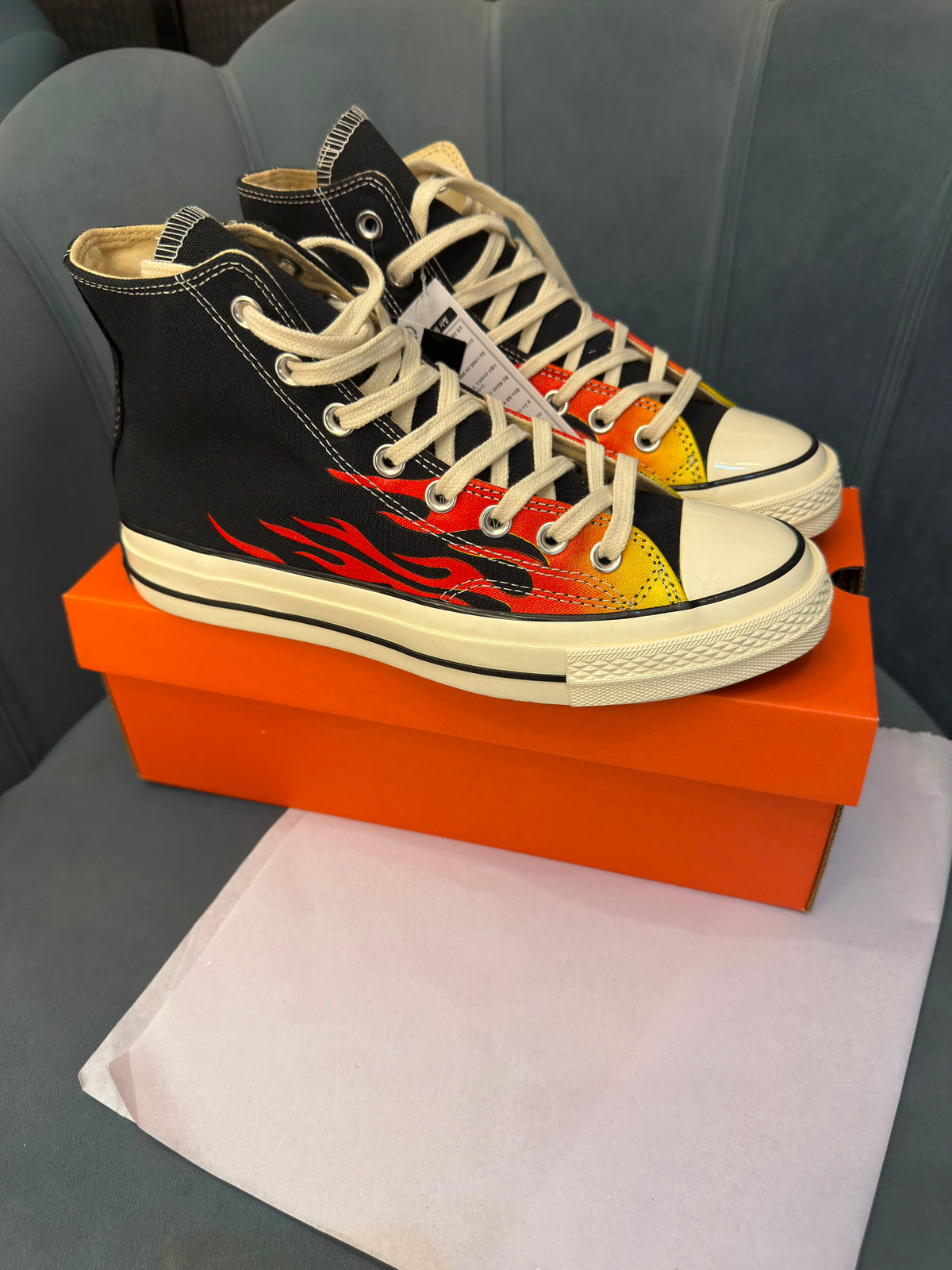 CONVERSE CHUCK 70 MID FLAME FIRE