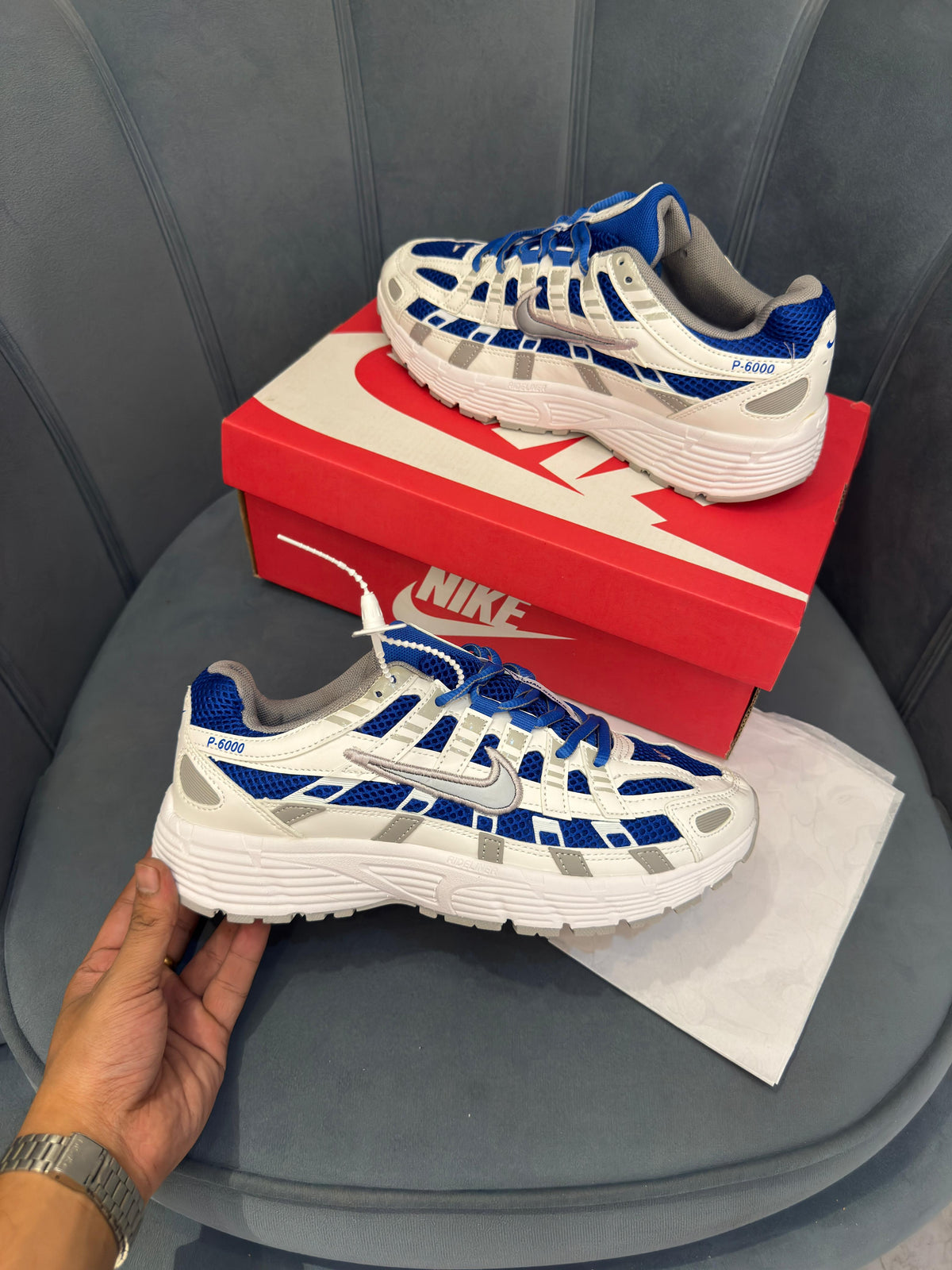 NIKE P6000 TRAINER METALLIC ROYAL BLUE