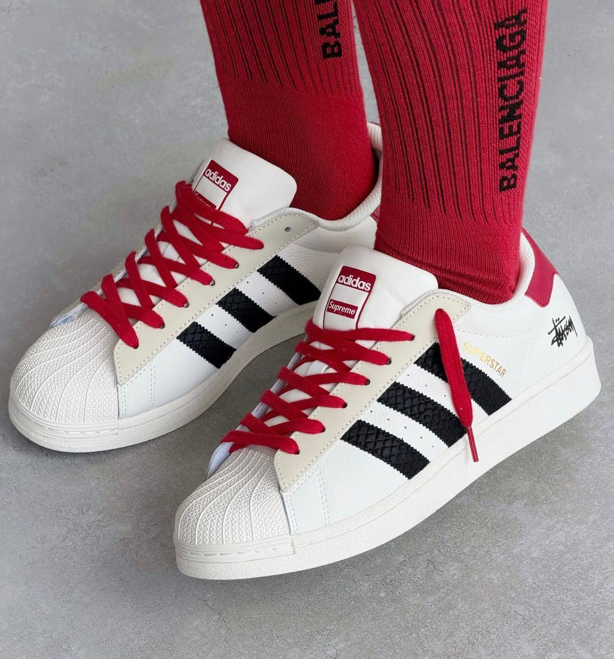ADIDAS  ORIGINALS SUPERSTAR WHITE BLACK RED STUSSY X SUPREME
