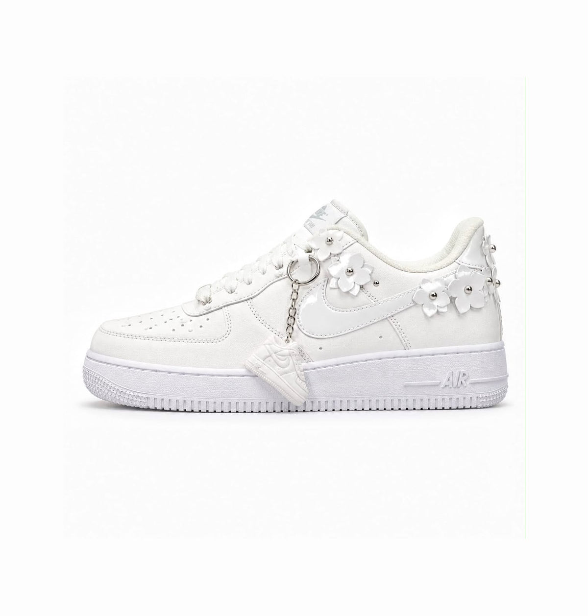 NIKE AIR FORCE 1 07 FLORETTE FLORAL SNEAKERS