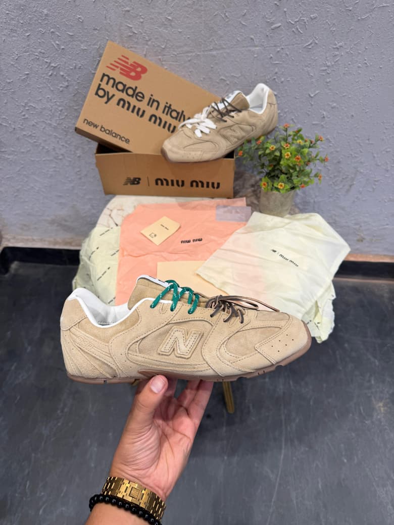 NEW BALANCE 530X MIU MIU ECRU