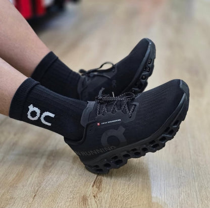ON CLOUDMONSTER 3 ALL BLACK