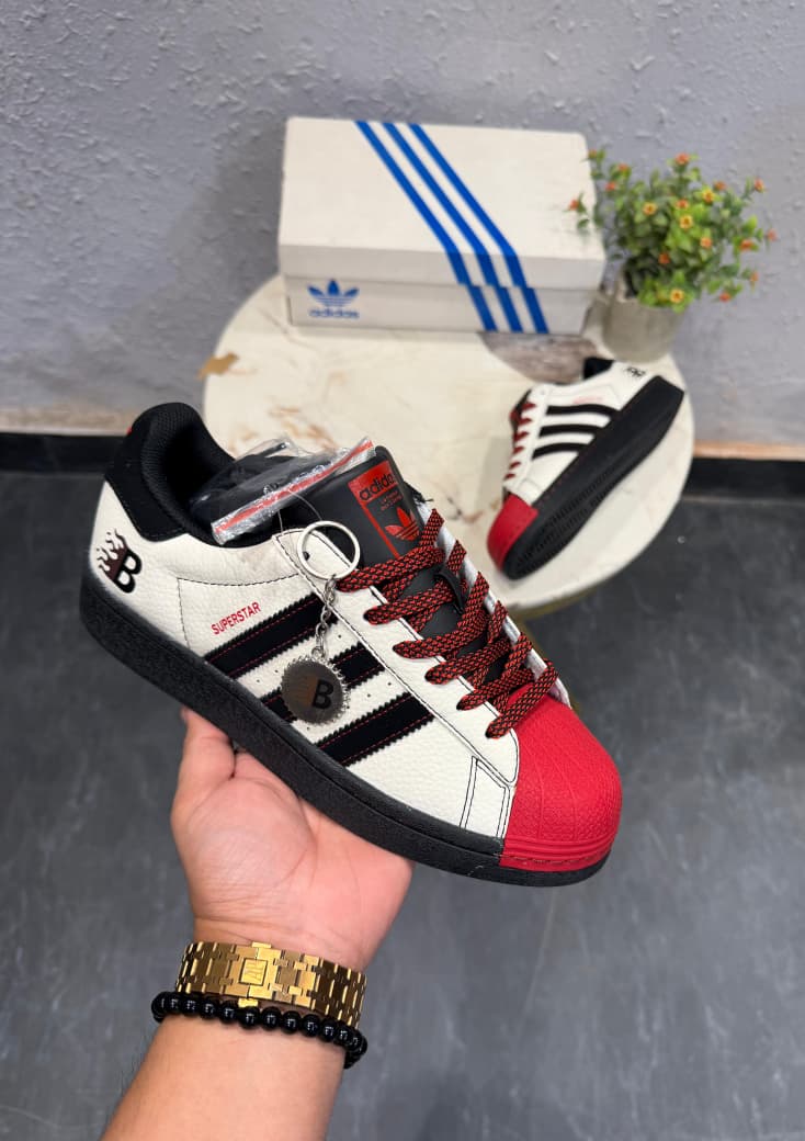 ADIDAS ORIGINALS SUPERSTAR X BALMAIN KEYCHAIN