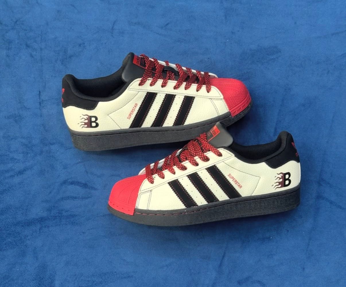 ADIDAS ORIGINALS SUPERSTAR X BALMAIN KEYCHAIN