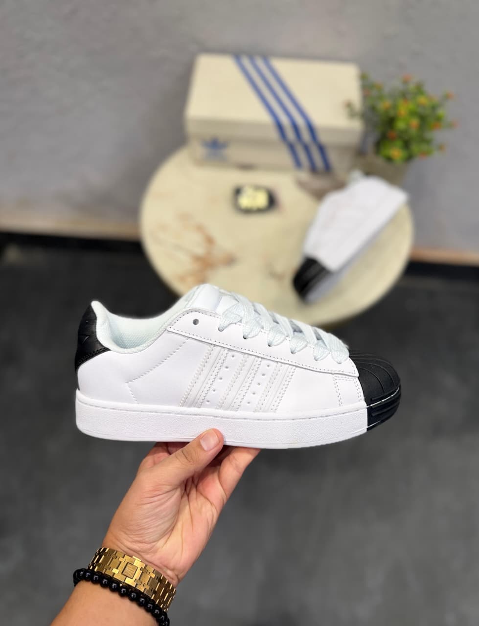 ADIDAS ORIGINALS SUPERSTAR 2ND GENERATION WHITE BLACK