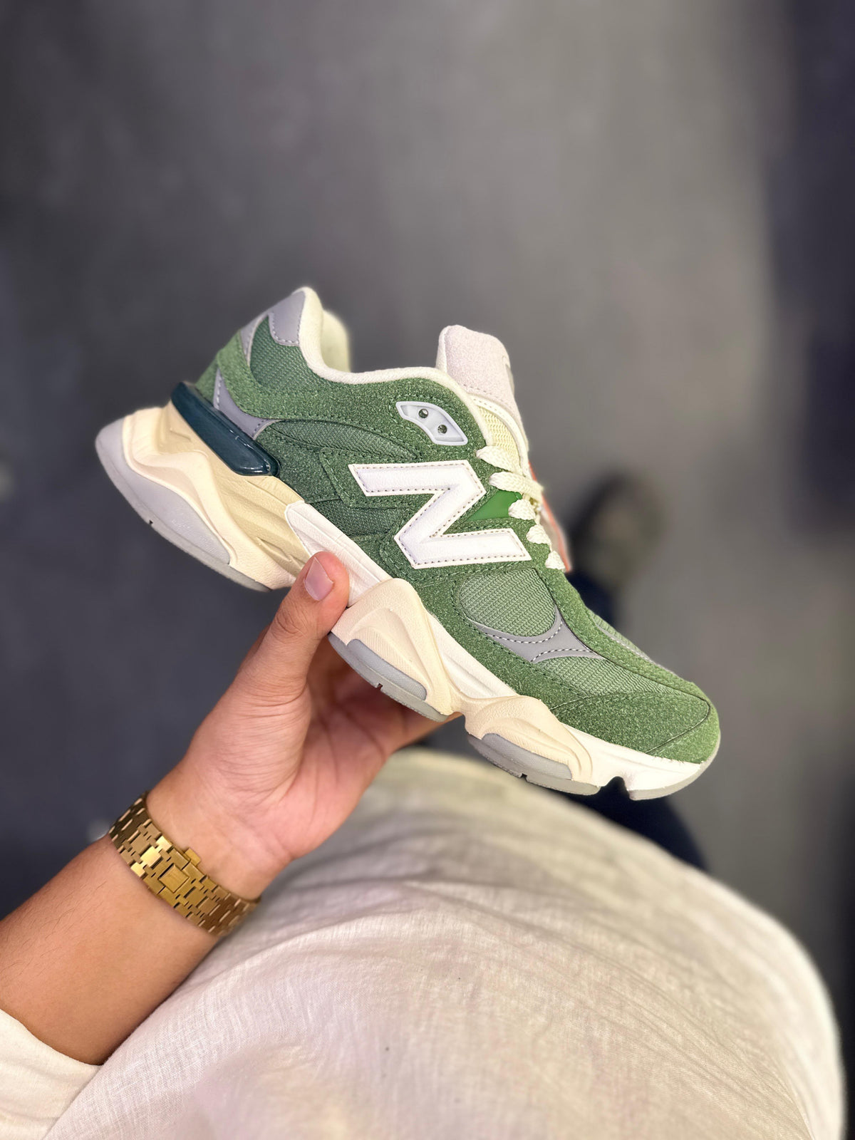NEW BALANCE 9060 NORI GREEN