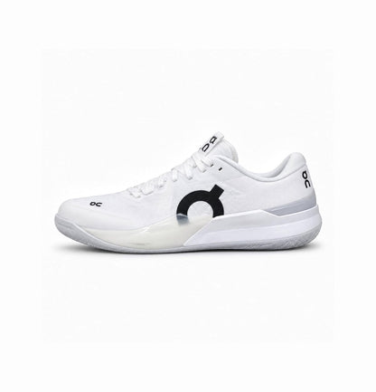 ON RUNNING THE ROGER PRO 3 WHITE GREY