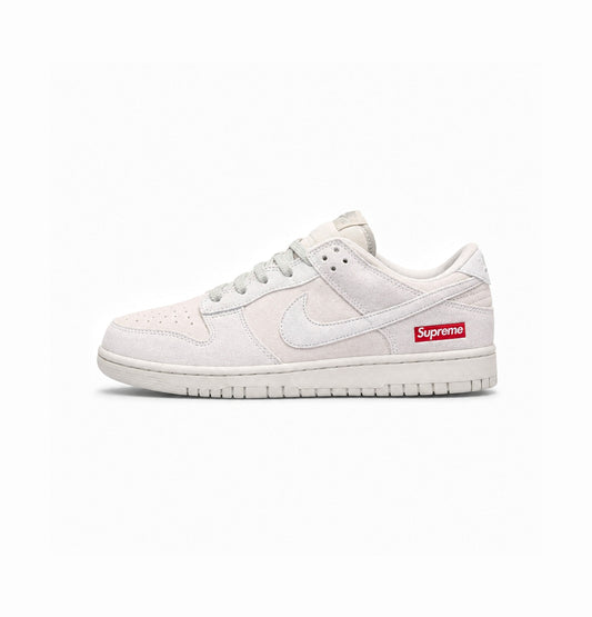 NIKE SB DUNK SUPREME BEIGE