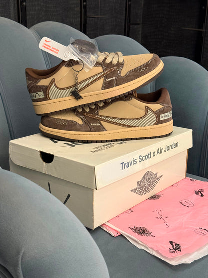 AIR JORDANS TRAVIS SCOTT X FEAR OF GOAD
