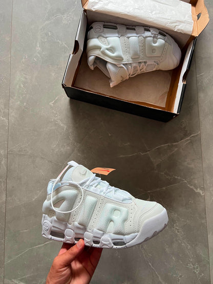 NIKE AIR UPTEMPO 2026