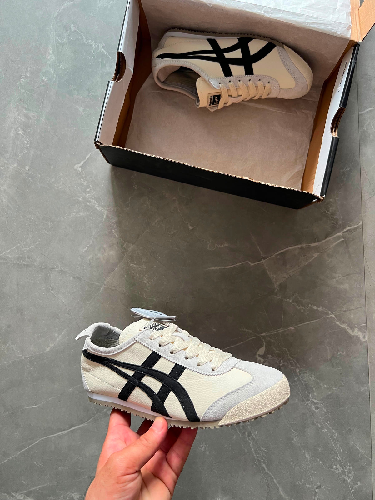 ONITSUKA TIGER BIRCH/ BLACK