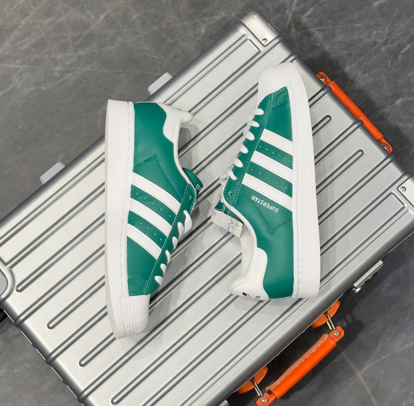 ADIDAS ORIGINALS SUPERSTAR LIGHT GREE
