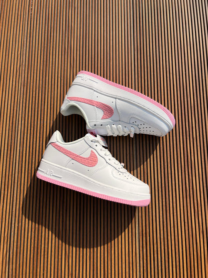 NIKE AIRFORCE ONE VALENTINE