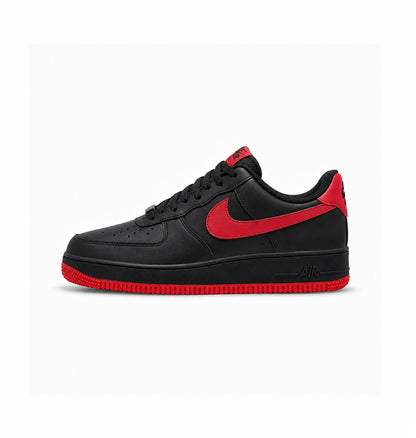 NIKE AIRFORCE 1