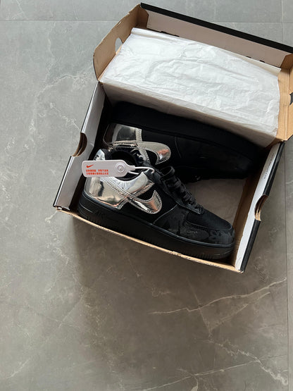 NIKE AIRFORCE ONE ORIGINALS